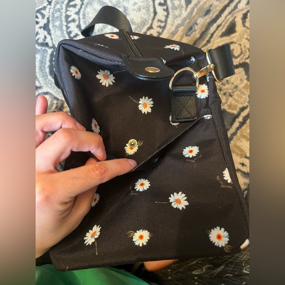 Alice + Olivia Duffel Bag - Picture 3 of 6